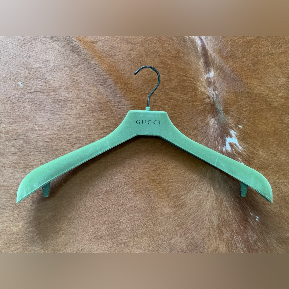#1 Gucci Hanger